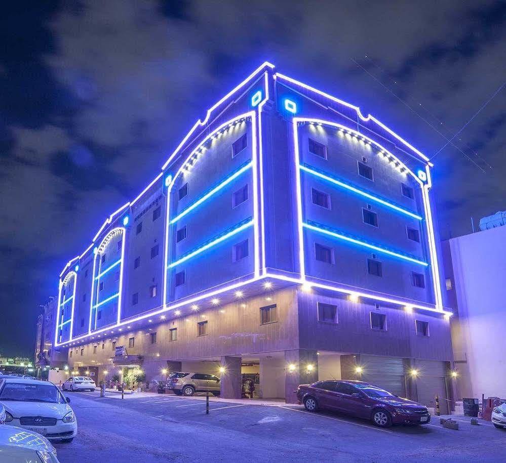 Al Ezzah Palace Hotel Suites Jidá Exterior foto